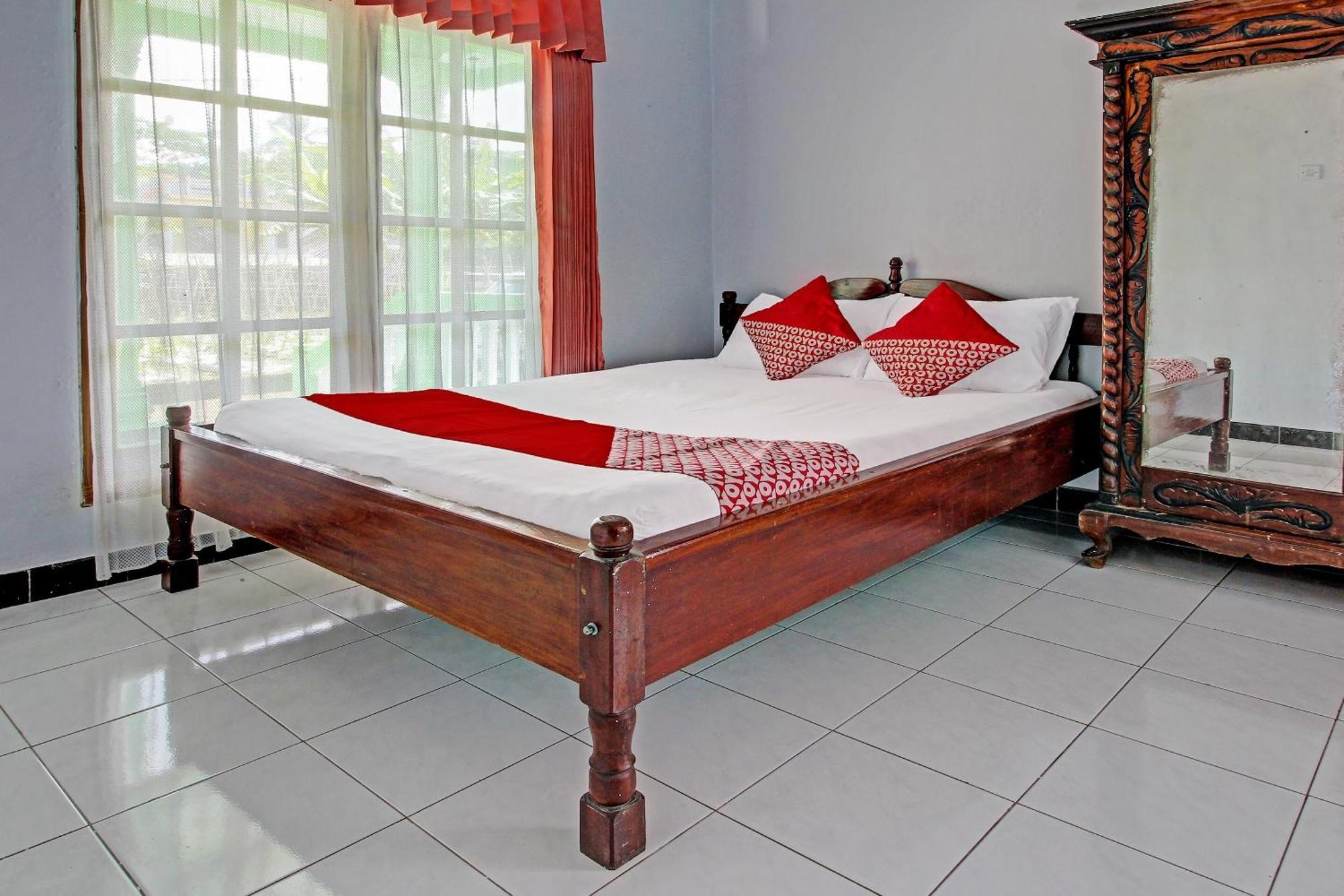 Hotel Spot On 91214 Desa Wisata Pandean Trenggalek Esterno foto