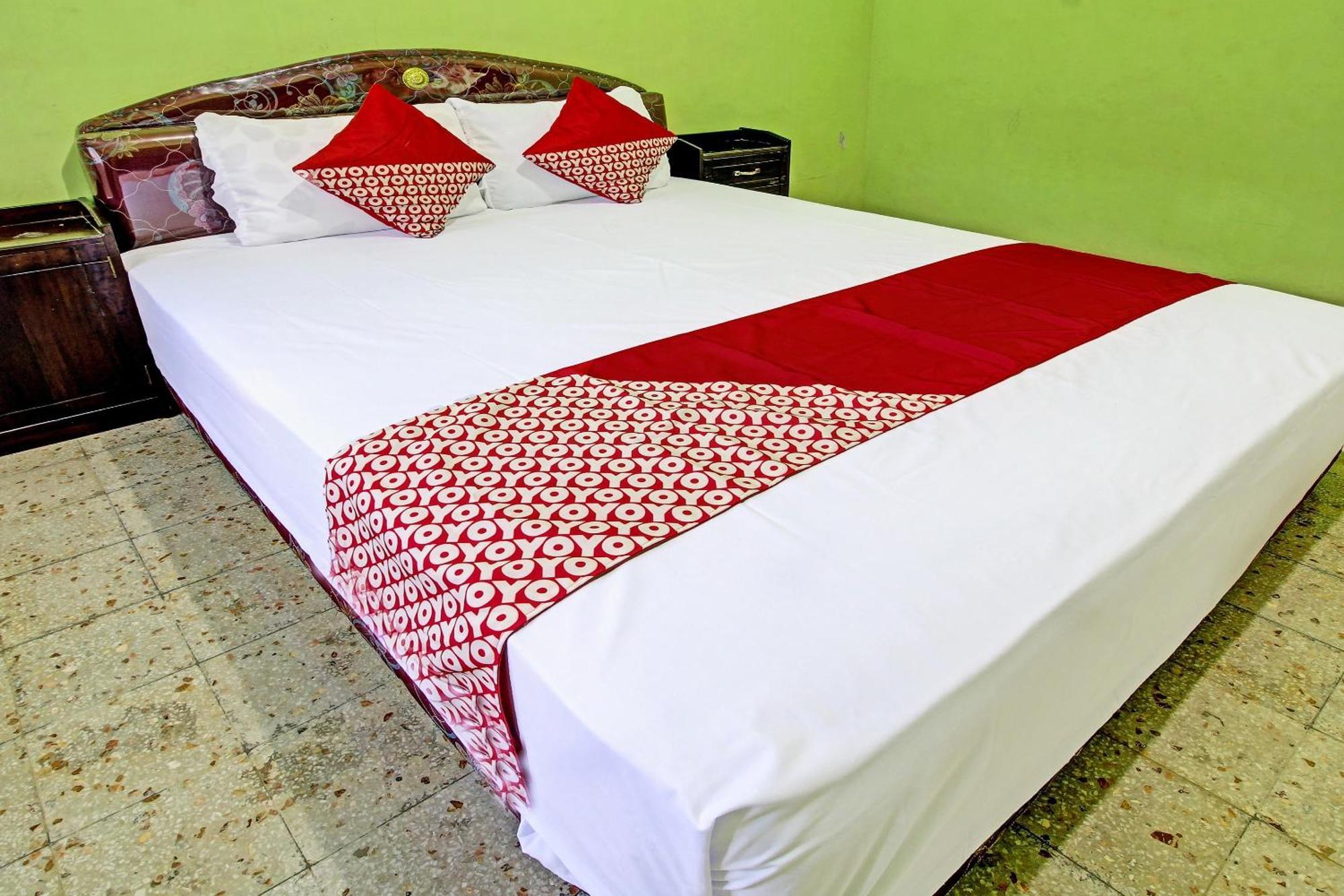 Hotel Spot On 91214 Desa Wisata Pandean Trenggalek Esterno foto