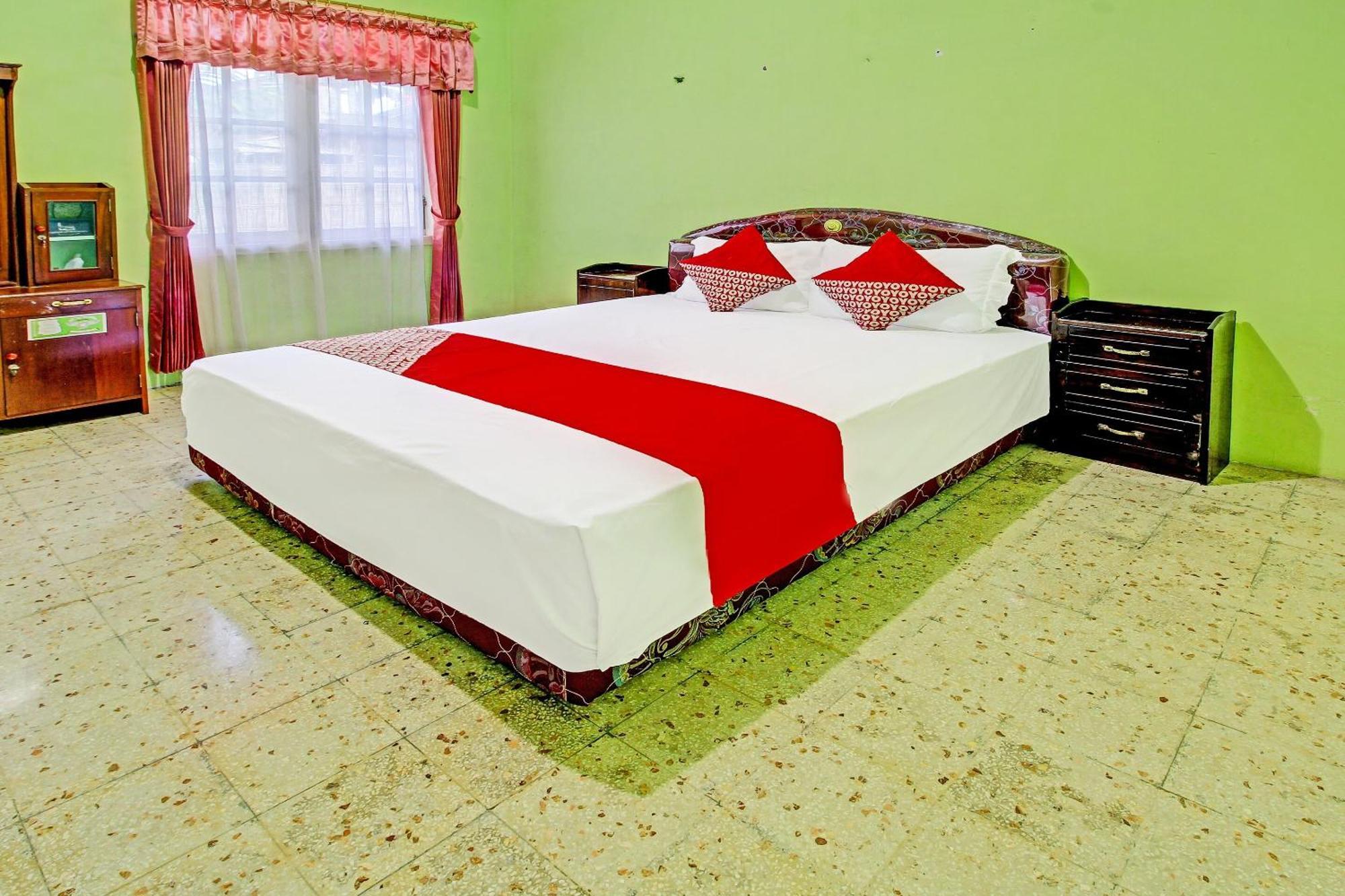 Hotel Spot On 91214 Desa Wisata Pandean Trenggalek Esterno foto