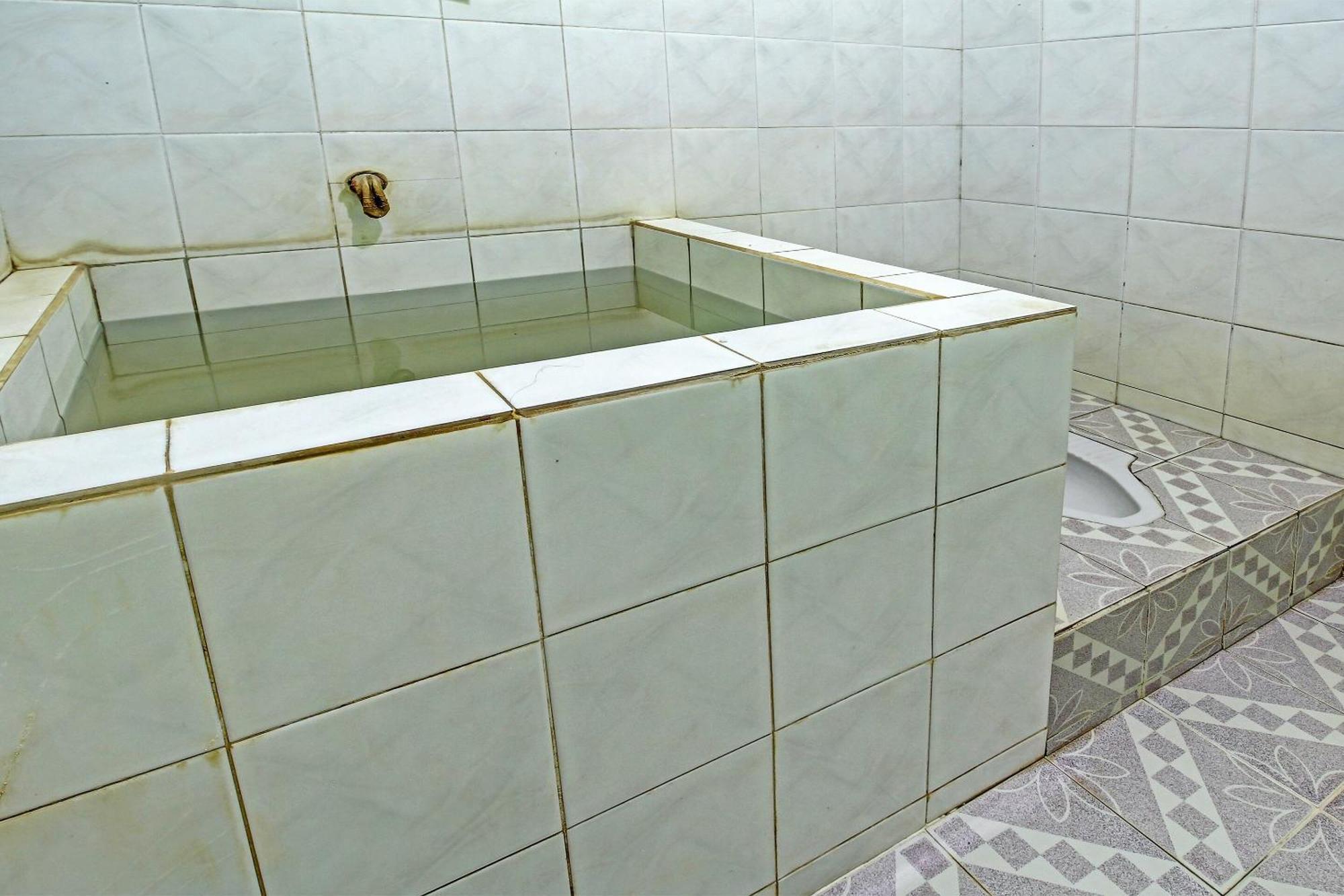Hotel Spot On 91214 Desa Wisata Pandean Trenggalek Esterno foto